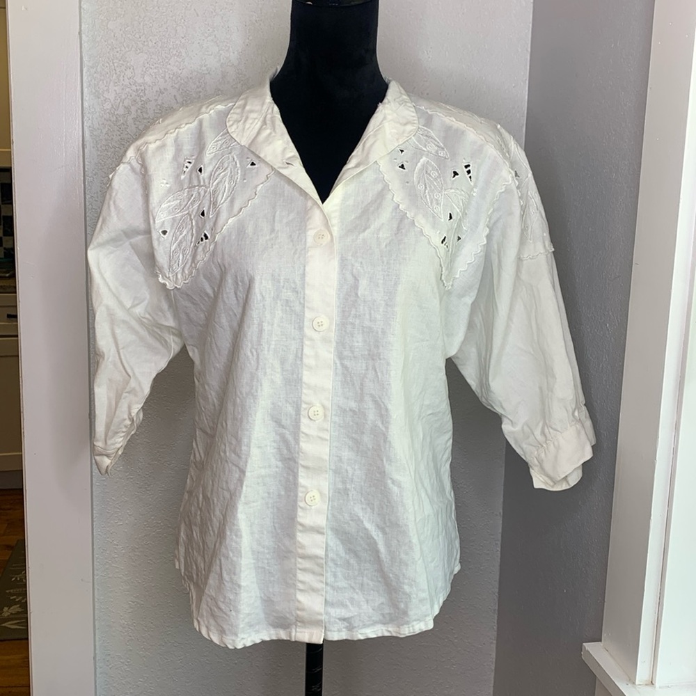 Vintage Jebb Levy Linen Cotton Embroidered Blouse white Cottagecore Coastal